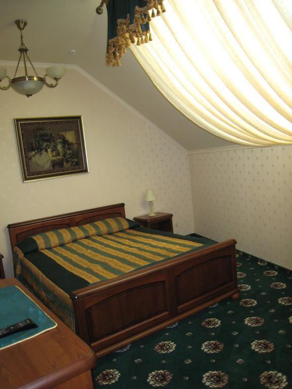 Atrium Hotel Ivano-Frankivsk Room photo