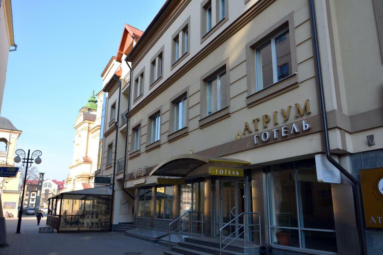 Atrium Hotel Ivano-Frankivsk Exterior photo